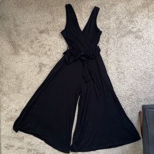 Black “Amanda” jumper from CJLA